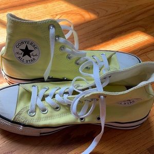 Yellow Converse All Star Chuck Taylor